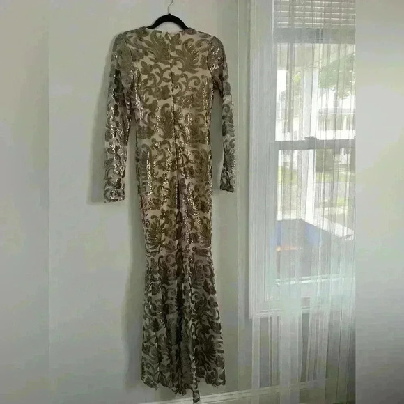 Monaco Elegant Sequin Mermaid Dress - Picture 6 of 7